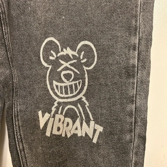 High Stretch Mid-Rise Barrel Jeas Fashion Black Animation Graphics Sz 28 - Picture 4 of 15